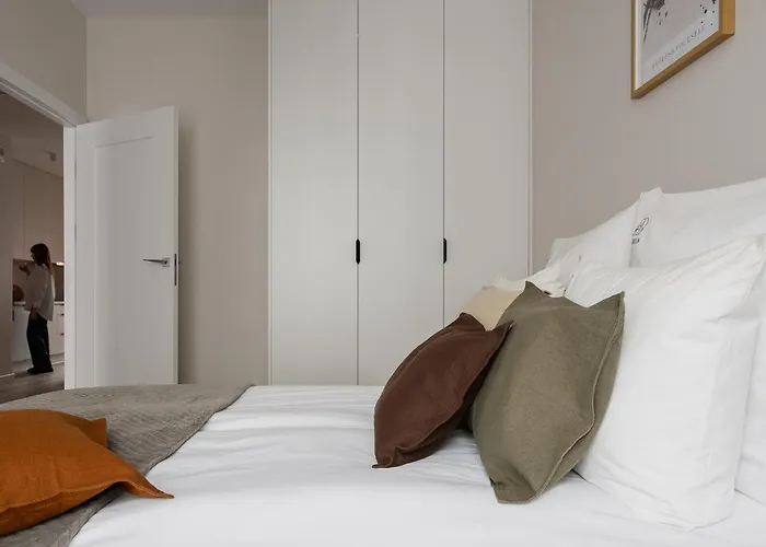 Flatbook - Modern Granaria Ii *