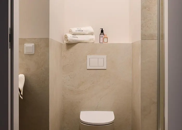 Flatbook - Modern Granaria Ii Apartment Danzig